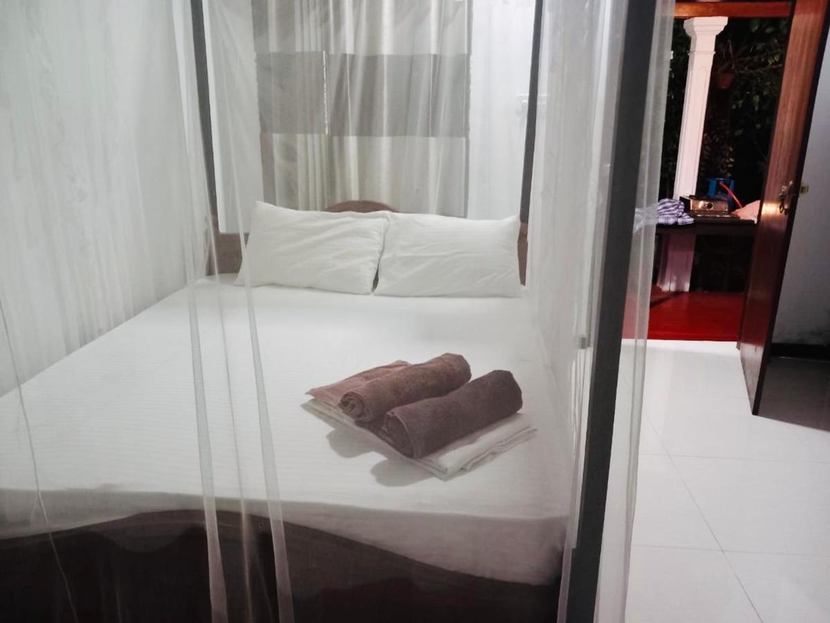 Lotus Villa Мириса Екстериор снимка