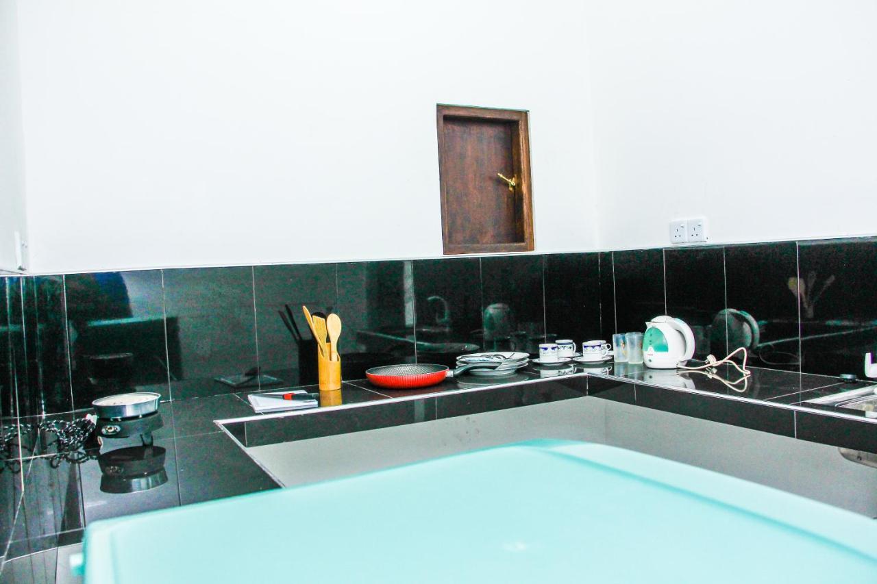 Lotus Villa Мириса Екстериор снимка