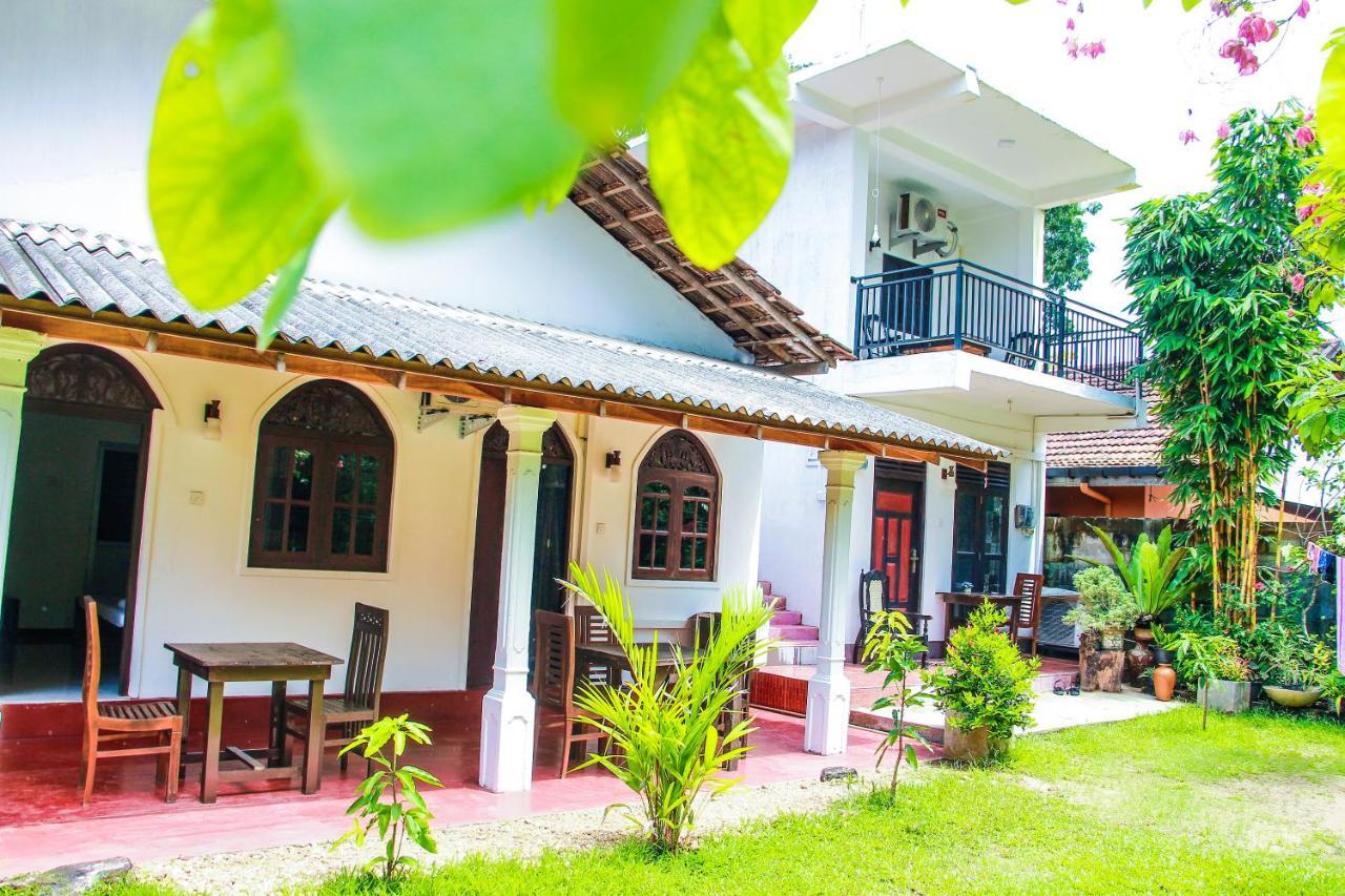 Lotus Villa Мириса Екстериор снимка